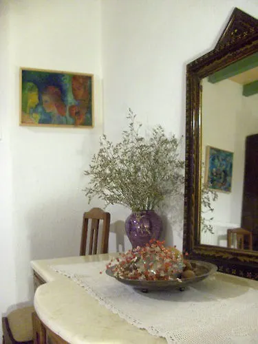 Apartament Efipoi Pinakátai